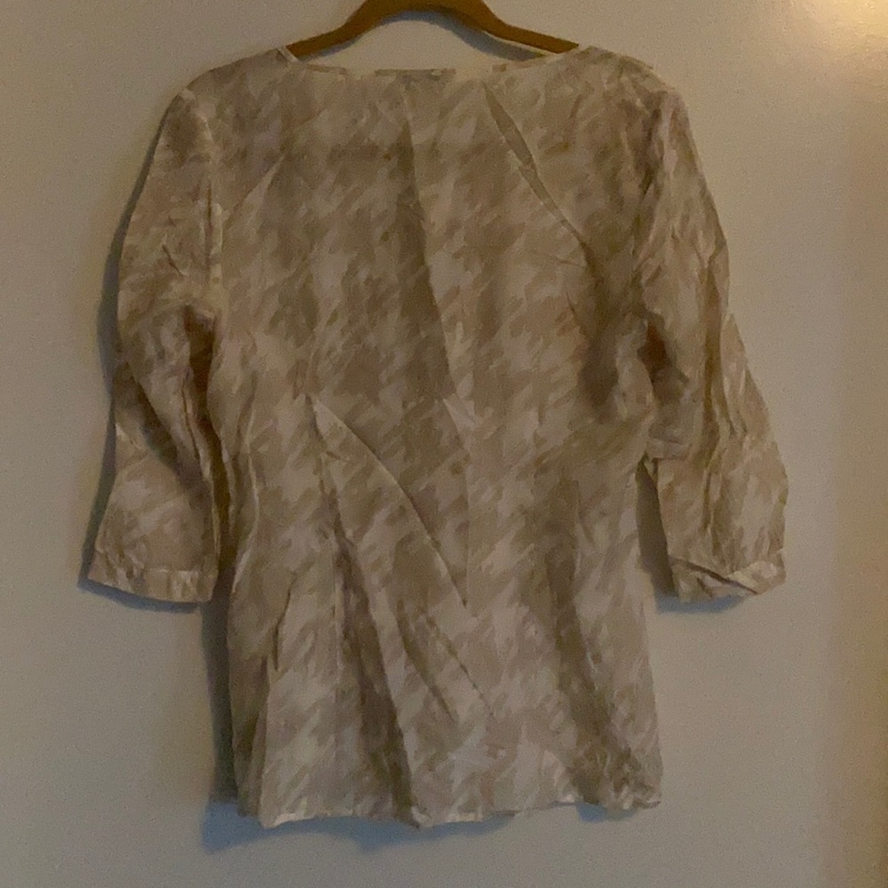 Like new top from Gap - Picture 3 of 3